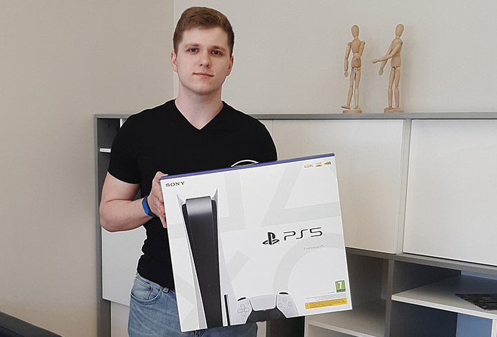 Lielā Playstation 5 spēļu konsoles izloze ir beigusies! 🏆